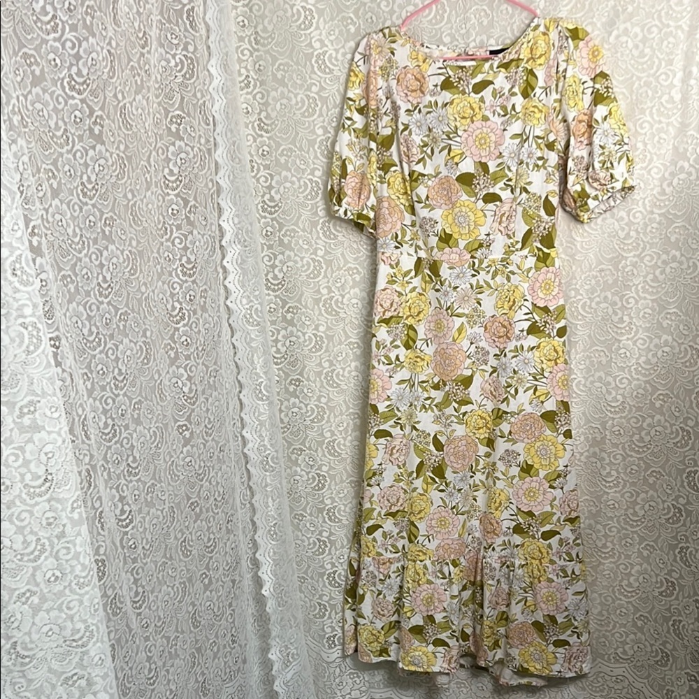 Who What Wear Yellow and White Puff Sleeve Sundress linen blend